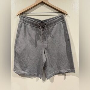 NWT Barefoot Dreams Men's Athletic Gray Shorts Size Small